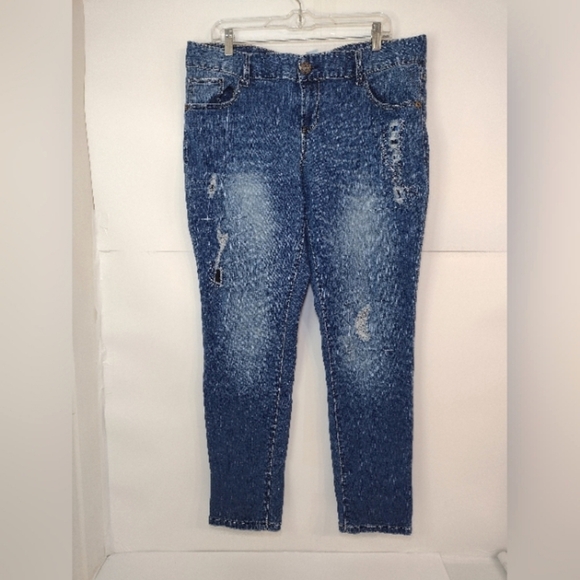 Maurices Denim - Maurices Women's Distressed Patch Stretchy Jeans Size (18) Regular
